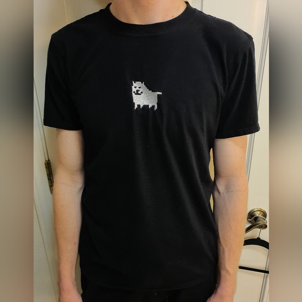 The Annoying Dog undertale toby fox Tshirt